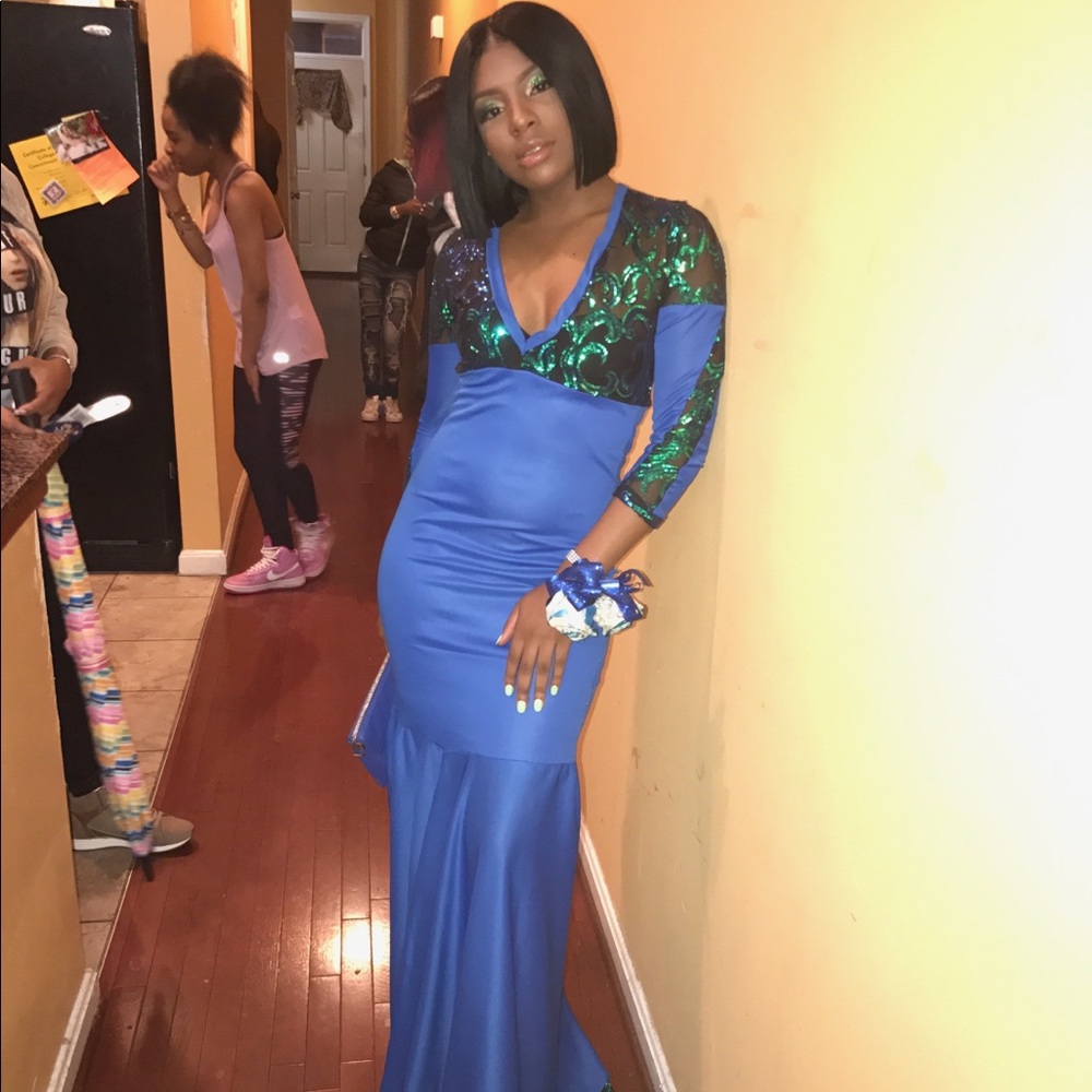 Prom dress for sale